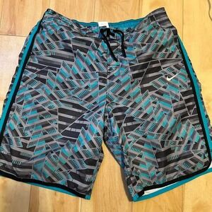 Men's Nike lined swim trunks size large  men's grey,teal EUC beach summer swim
